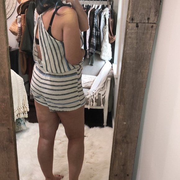 Indigo Rein size large linen & rayon blend striped romper - Picture 2 of 6